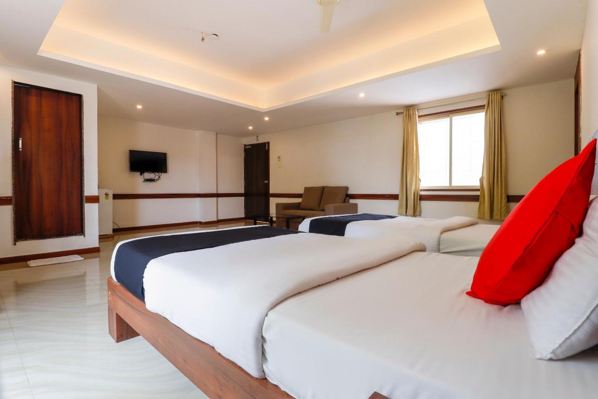 Capital O 71598 Sai Arya Residency Hotel Mangalore Bagian luar foto