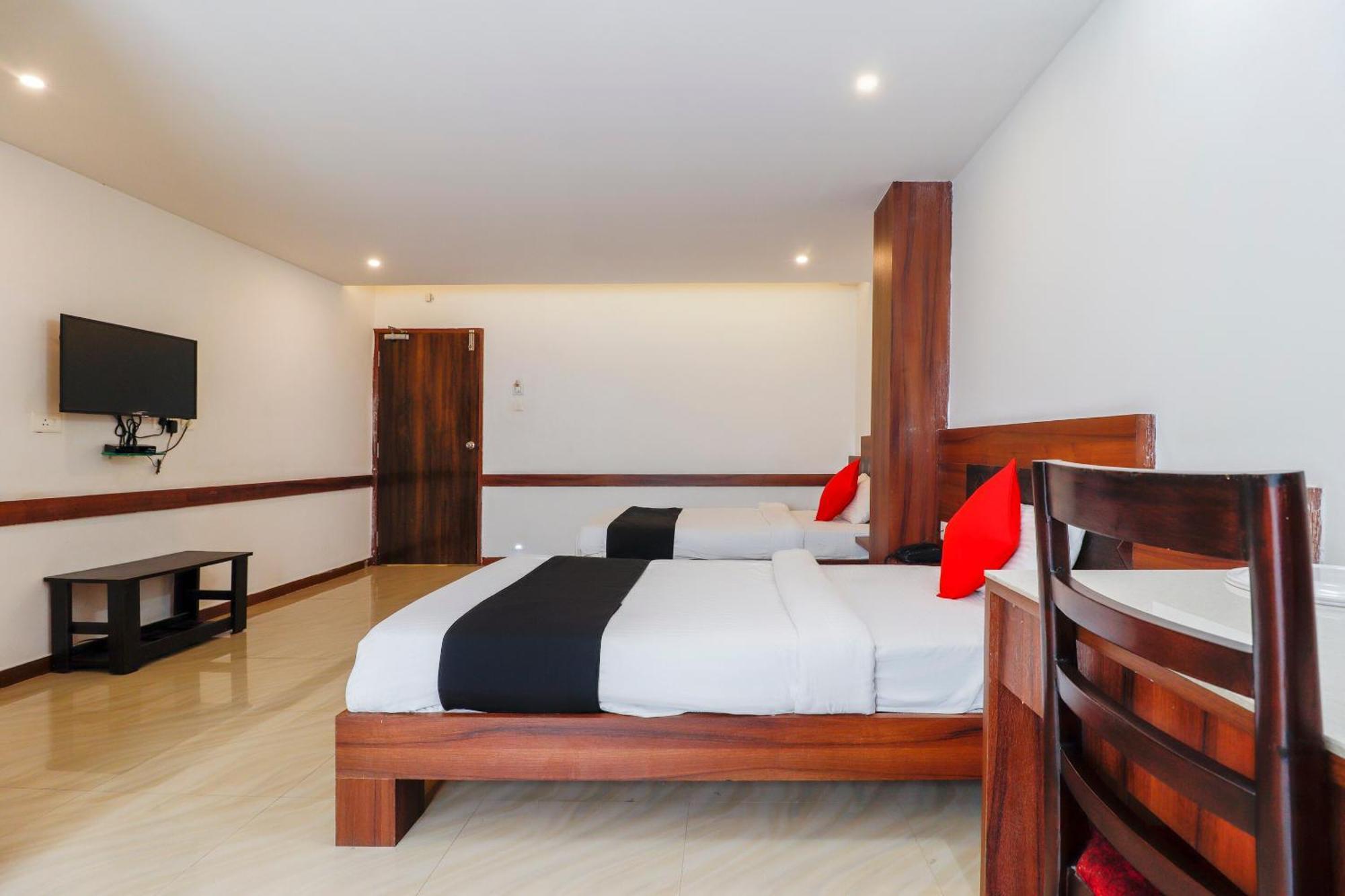Capital O 71598 Sai Arya Residency Hotel Mangalore Bagian luar foto